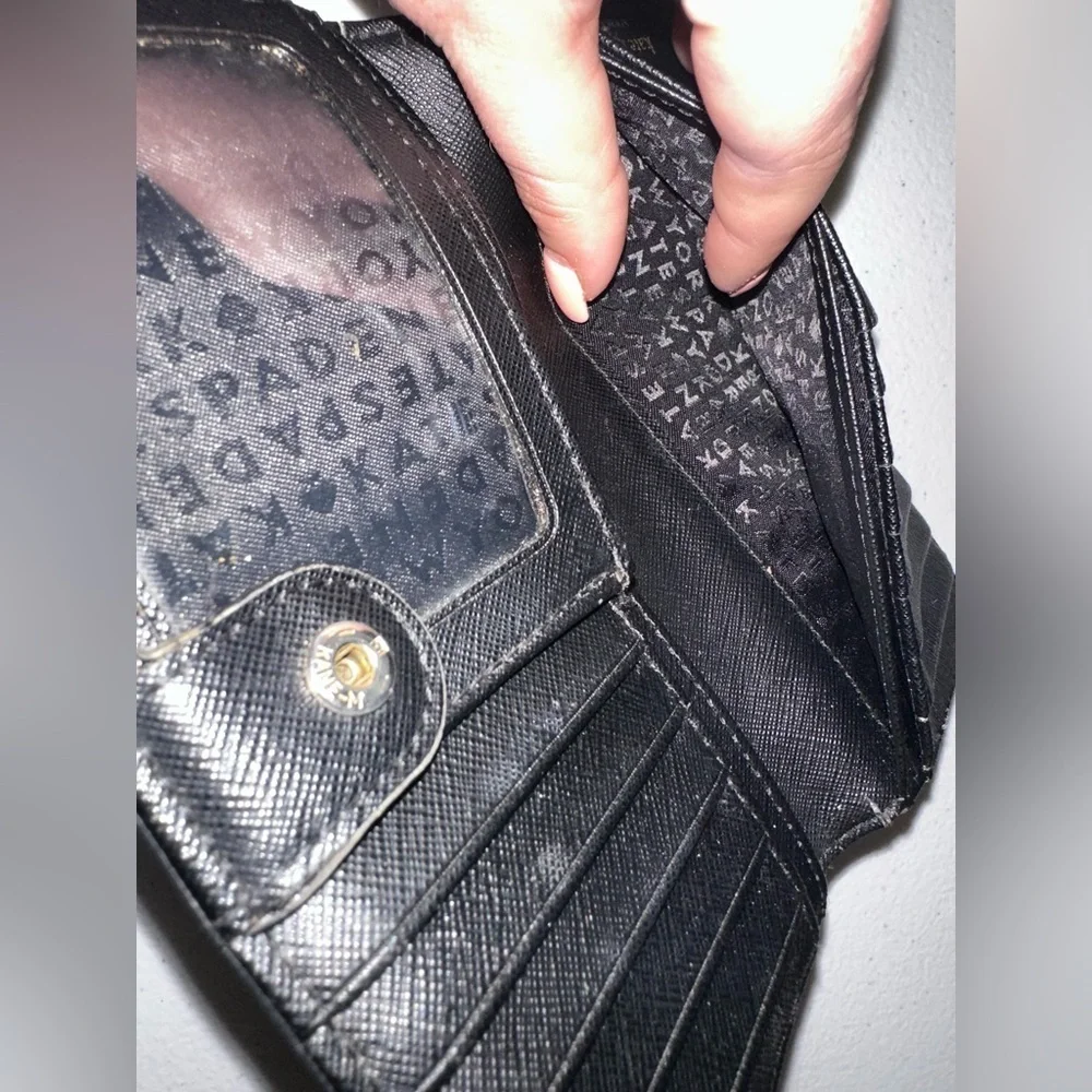 Kate Spade Laurel Way Stacy Black and Tan Leather Wallet